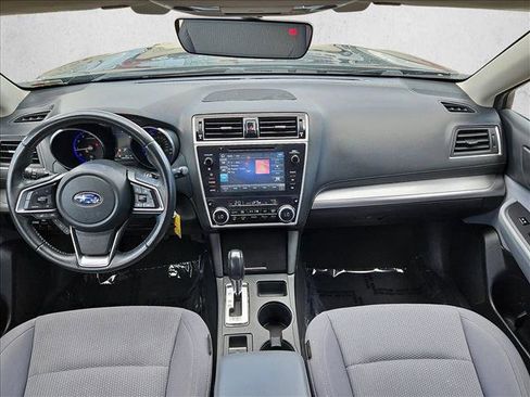 Used 2018 Subaru Outback 2.5i Premium AWD/4WD image 16