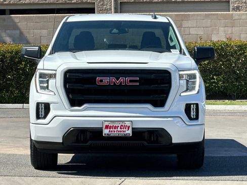 Certified 2022 GMC Sierra 1500 Elevation RWD image 9