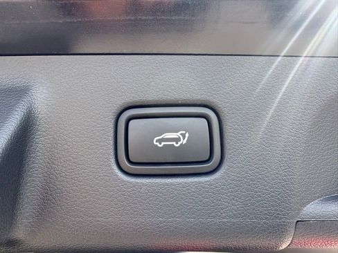 Used 2025 Hyundai Palisade XRT FWD image 14