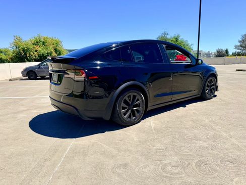 Used 2024 Tesla Model X AWD/4WD image 57
