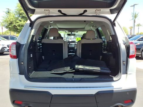 Used 2020 Subaru Ascent Limited w/ Technology Package AWD/4WD image 22