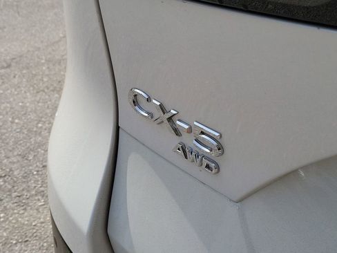 New 2026 MAZDA CX-5 Preferred image 8