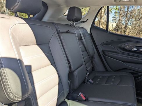 Used 2023 GMC Terrain Denali image 30