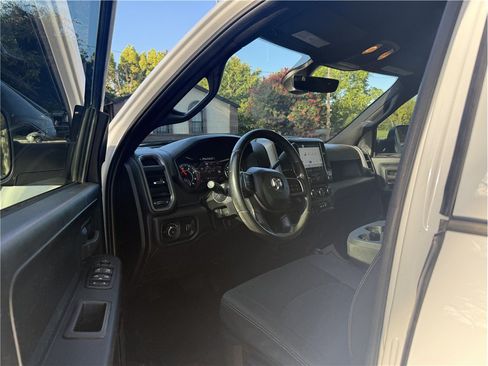 Used 2022 RAM 3500 Tradesman AWD/4WD image 11