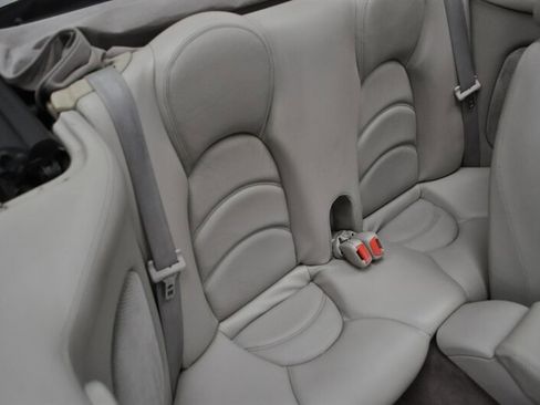 Used 2001 Jaguar XKR Convertible image 20