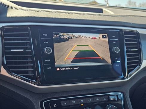 Certified 2023 Volkswagen Atlas Cross Sport SEL image 19