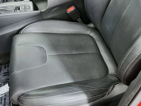 Used 2020 Hyundai Santa Fe Limited AWD/4WD image 19