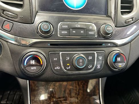 Used 2014 Chevrolet Impala LTZ image 15