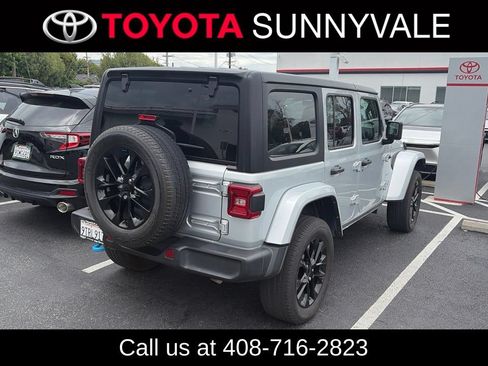 Used 2023 Jeep Wrangler Unlimited Sahara AWD/4WD image 2