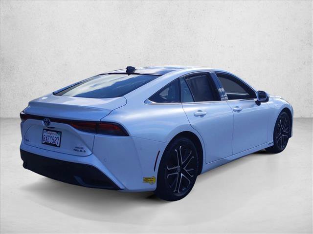 Used 2021 Toyota Mirai RWD image 5