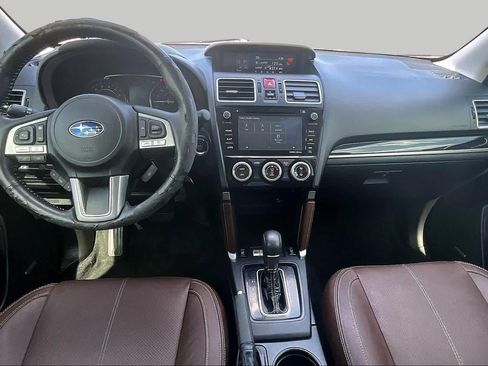 Used 2018 Subaru Forester 2.5i Touring w/ Popular Package #3B AWD/4WD image 16