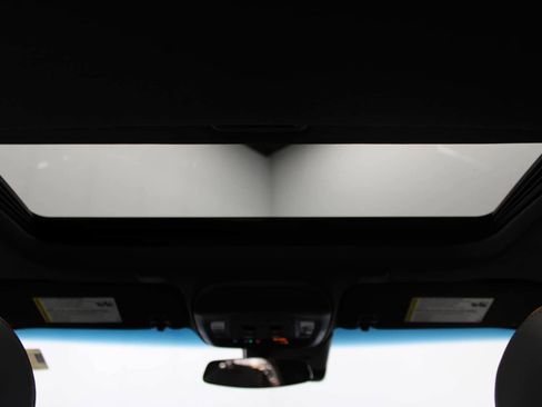 Used 2023 Cadillac CT4 V w/ Navigation Package image 22