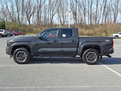 New 2026 Toyota Tacoma TRD Sport AWD/4WD image 9