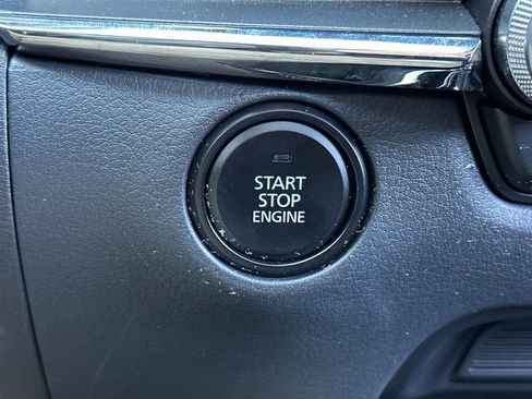 Certified 2025 MAZDA CX-30 AWD 2.5 S w/ Preferred Package image 22