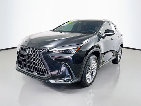 Used 2022 Lexus NX 350h AWD image 10