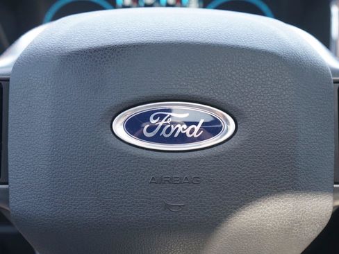 Used 2021 Ford F150 Lariat w/ Equipment Group 502A High AWD/4WD image 13
