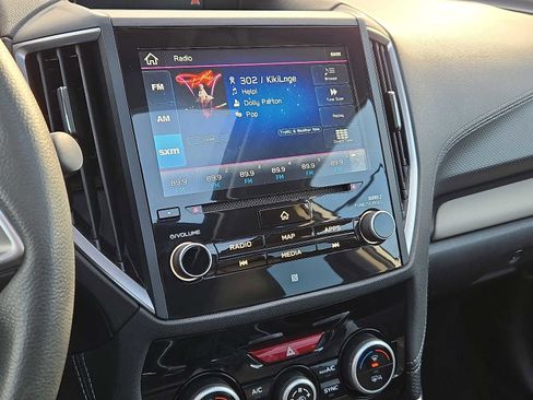 Used 2022 Subaru Forester Limited image 16