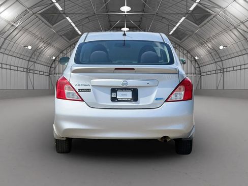 Used 2014 Nissan Versa S Plus FWD image 4