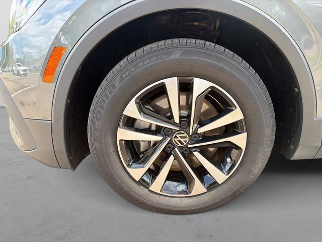 Certified 2023 Volkswagen Tiguan S FWD image 11