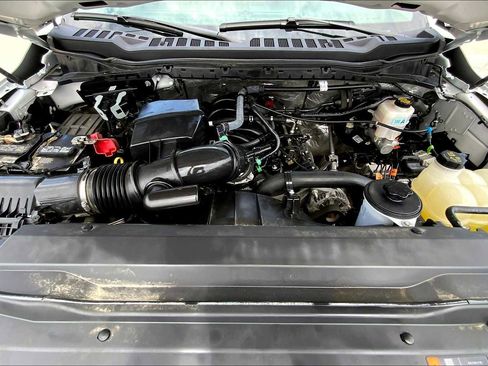 Used 2024 Ford F250 XLT image 30