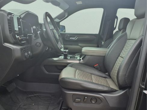 Used 2024 Chevrolet Silverado 1500 ZR2 w/ Technology Package AWD/4WD image 12