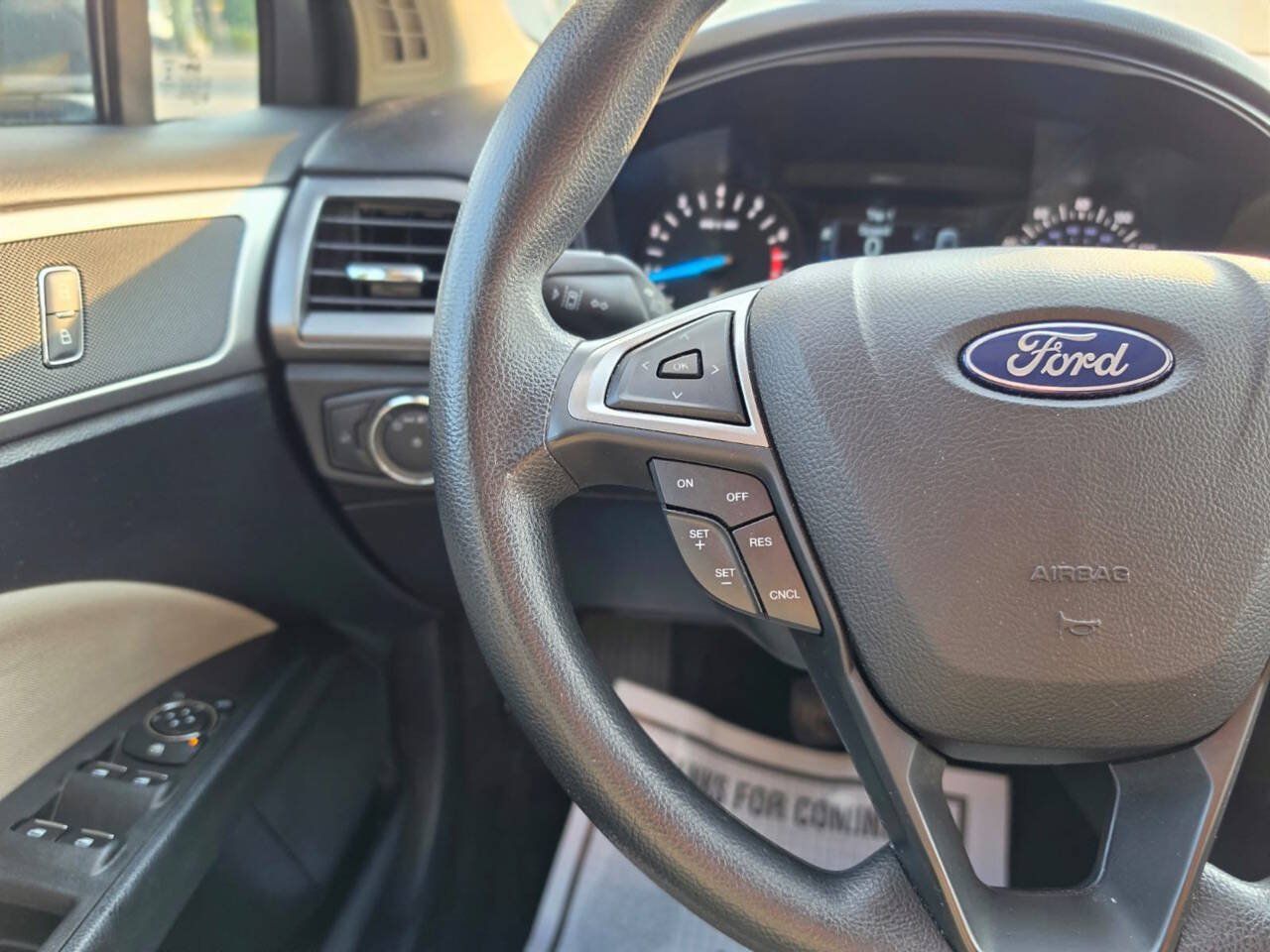 Used 2020 Ford Fusion S FWD image 39