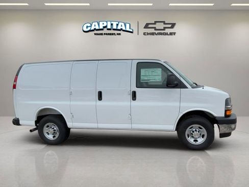 New 2025 Chevrolet Express 2500 Work Van w/ Driver Convenience Package image 6