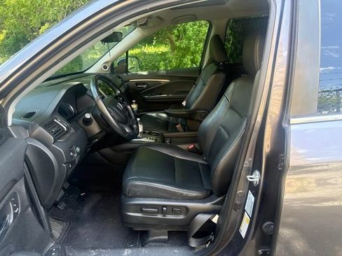 Used 2021 Honda Pilot EX-L image 16