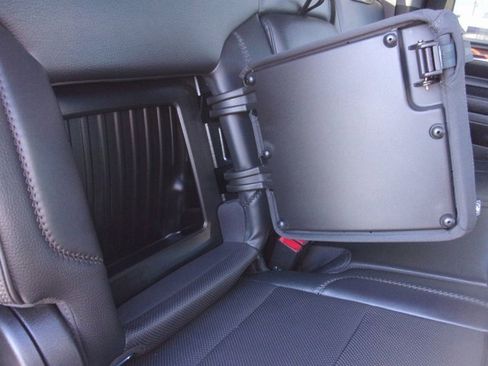 Used 2024 GMC Sierra 2500 Denali w/ Denali Reserve Package image 39