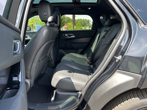 New 2026 Land Rover Range Rover Velar Dynamic SE image 5