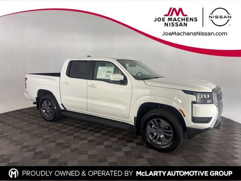 New 2026 Nissan Frontier SV w/ SV Convenience Package image 3