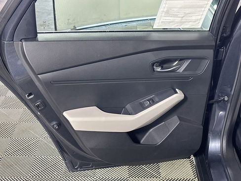 Used 2025 Honda Accord SE image 19