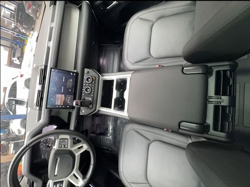 Used 2025 Land Rover Defender 110 S AWD/4WD image 37