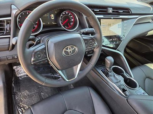 Certified 2018 Toyota Camry XSE w/ Audio Package FWD image 10