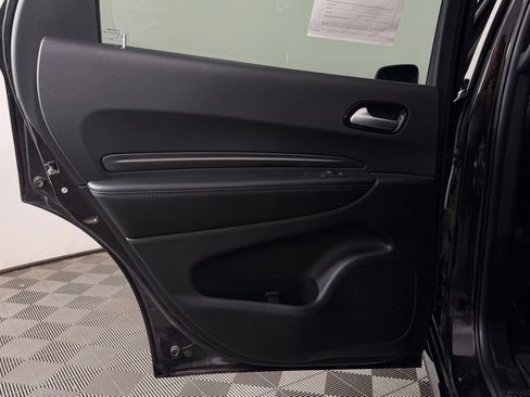 Used 2024 Dodge Durango SXT w/ SXT Blacktop Group AWD/4WD image 27