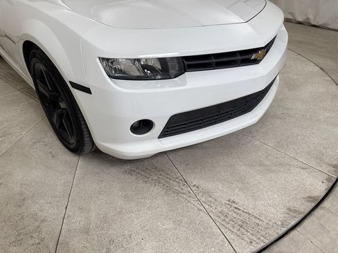 Used 2015 Chevrolet Camaro LT RWD image 13