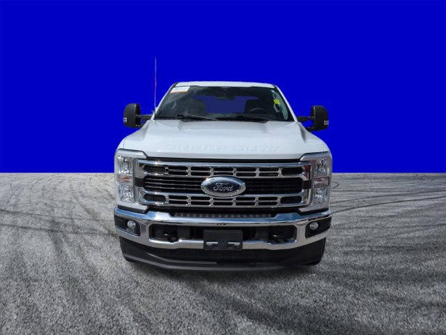Certified 2024 Ford F350 XLT AWD/4WD image 9