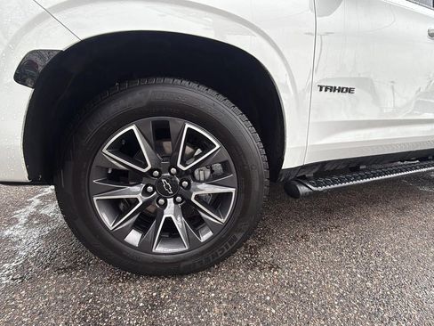 Used 2021 Chevrolet Tahoe Z71 w/ Z71 Signature Package image 23