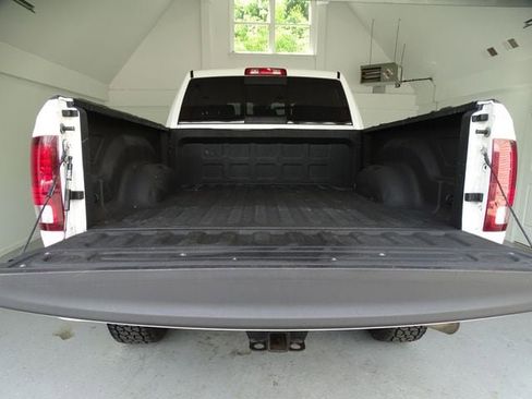 Used 2018 RAM 2500 Laramie w/ Sport Appearance Group AWD/4WD image 21