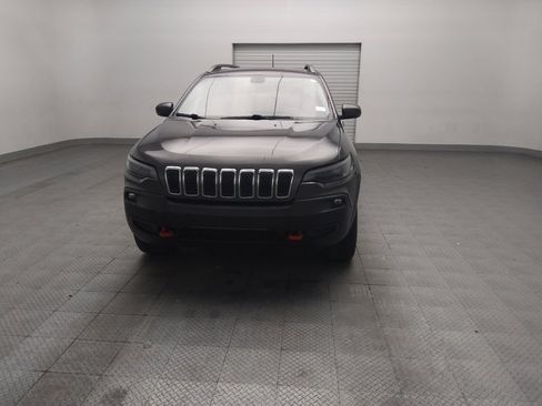 Used 2020 Jeep Cherokee Trailhawk w/ Comfort/Convenience Group AWD/4WD image 15
