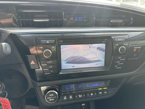 Used 2016 Toyota Corolla S w/ Body Protection Package #1 FWD image 15