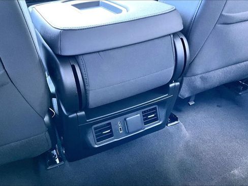 Used 2025 Chevrolet Silverado 1500 LT w/ All Star Edition Plus AWD/4WD image 11