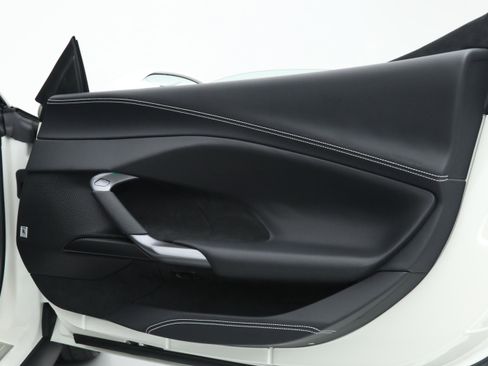 Certified 2025 Ferrari 296 GTS RWD image 38