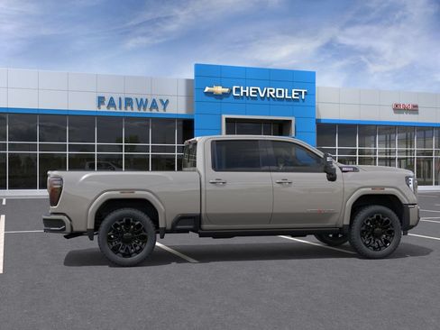New 2026 GMC Sierra 2500 AT4 w/ AT4 Premium Plus Package AWD/4WD image 6