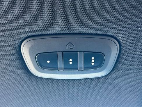 New 2026 Jeep Cherokee Limited image 28