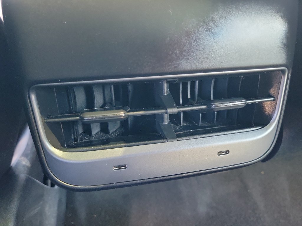 Used 2021 Tesla Model 3 Long Range AWD/4WD image 11