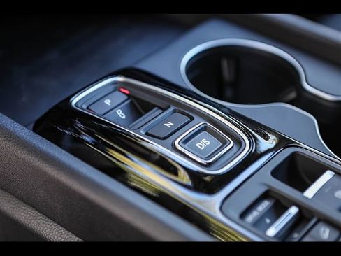 New 2025 Honda Pilot Sport image 17