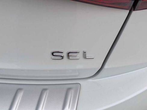 Certified 2026 Volkswagen Jetta SEL FWD image 16