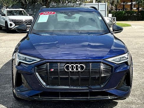 Certified 2023 Audi e-tron S Premium Plus w/ Black Optic Package image 10