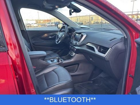 Used 2024 GMC Terrain SLT w/ LPO, Cargo Package image 9